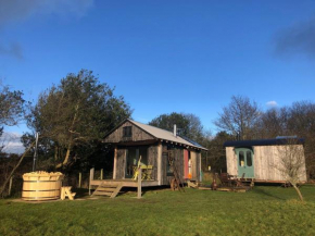 Sky View Shepherd's Huts with Woodburning Hot Tub